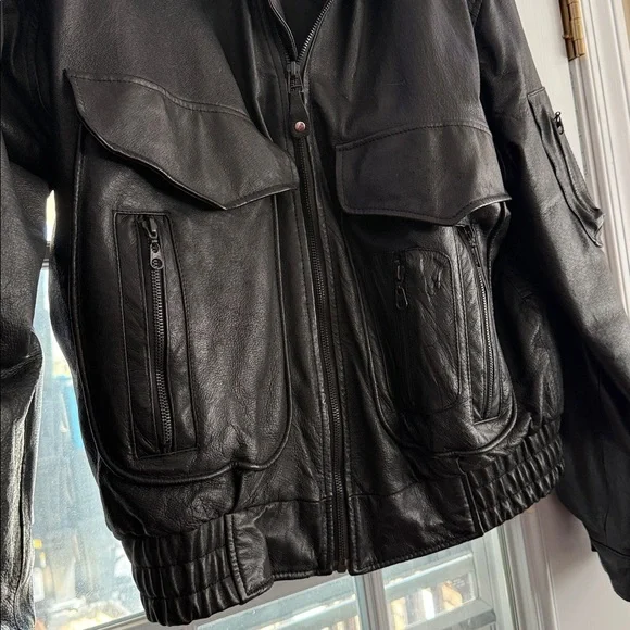 Vintage Weekends Black Genuine Leather Moto Bomber Jacket - Men's Size Medium - Picture 5 of 12
